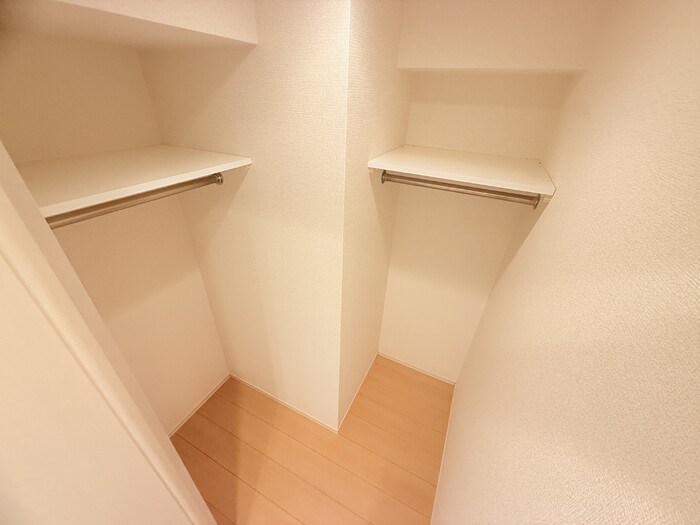 ジェイ・エス・ティ横浜東 その他3