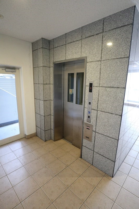 ジェイ・エス・ティ横浜東 その他9