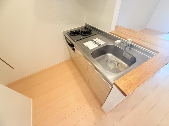 ジェイ・エス・ティ横浜東 キッチン