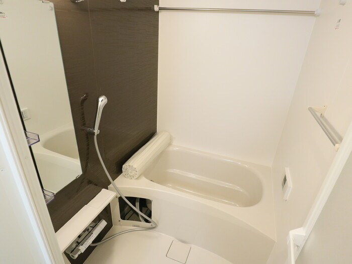 ベイサイドヒルズ関内 風呂画像