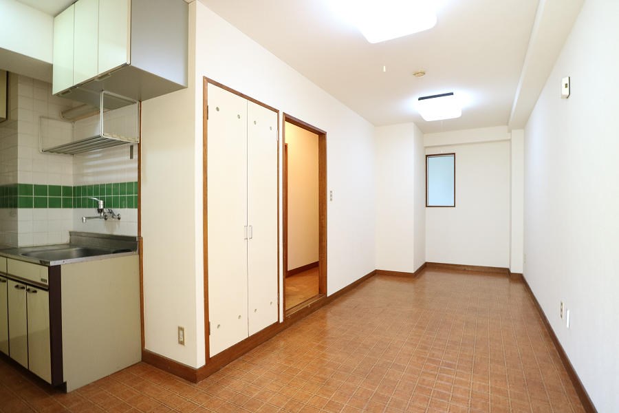 三島ビルサンパレスミシマ リビング