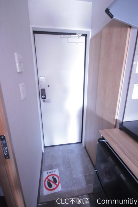 Ｌｉｇｅｒｅ南行徳Ｗｅｓｔ 玄関