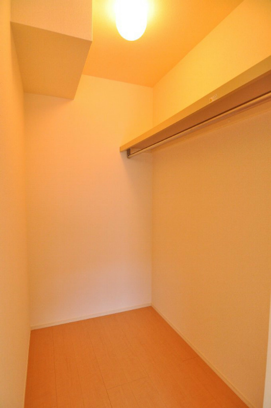 ヴェルドミール・コモ その他2