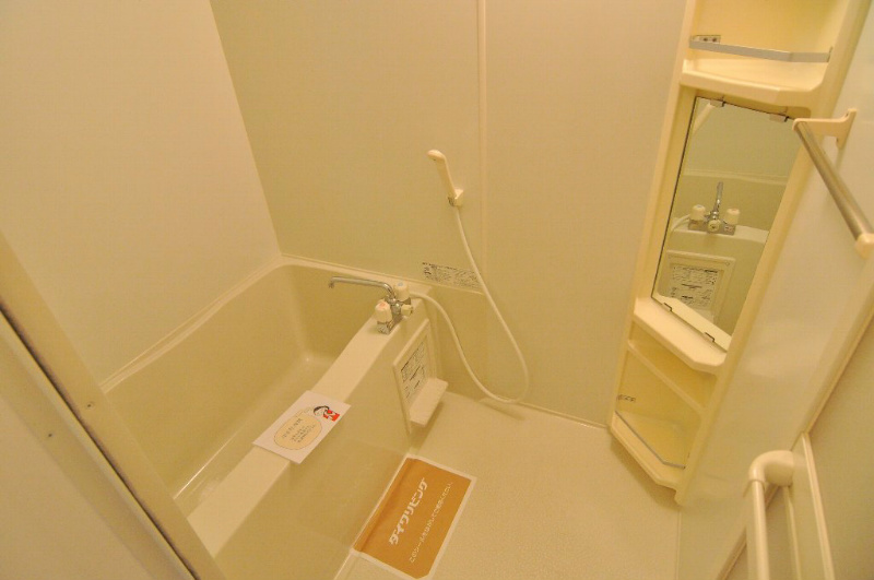 ヴェルドミール・コモ 風呂画像