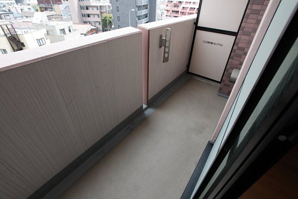 第６吉田ハイツ ベランダ