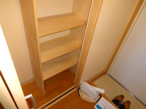 ヨコハマKYTビルディング  玄関