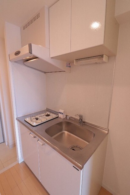 コンフォリア行徳 キッチン