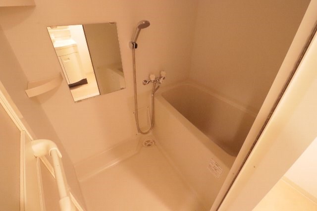 コンフォリア行徳 風呂画像