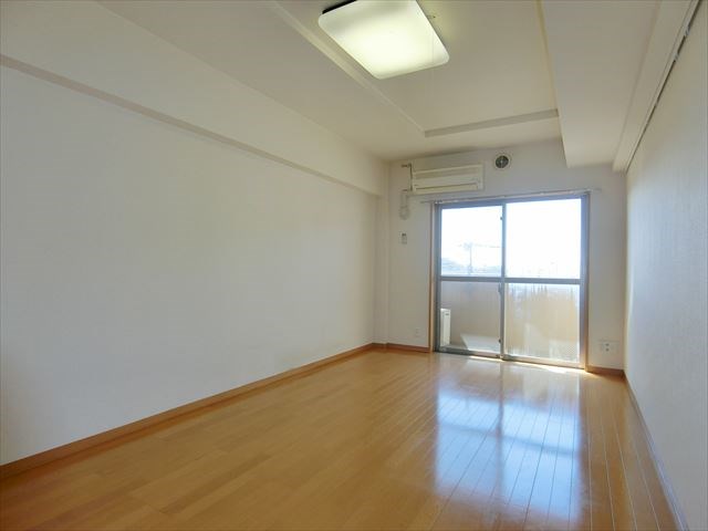 妙典ウッドベル壱番館 リビング