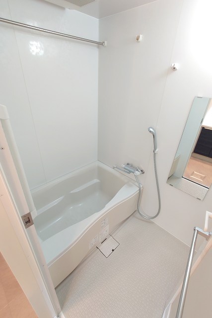 パシフィックロイヤルコートみなとみらいアーバンタワー 風呂画像