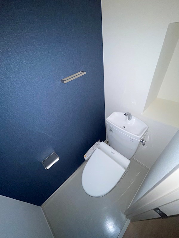 ステーション・タワー・ウラヤス その他5