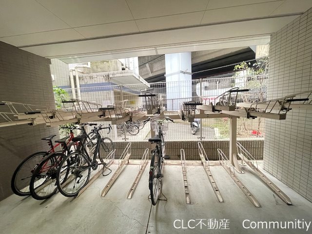 ステーション・タワー・ウラヤス その他19