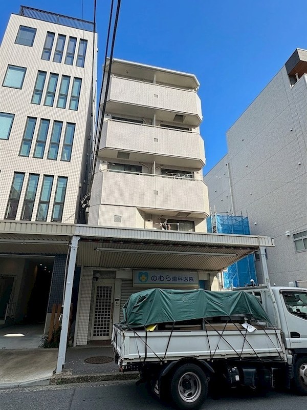 303号室 外観