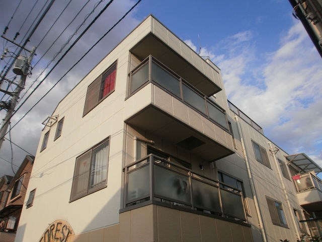 フォーレスト 外観