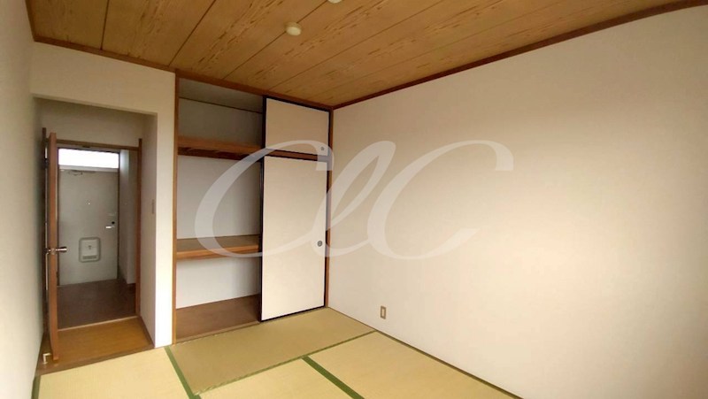 ドミール杉田 ベッドルーム