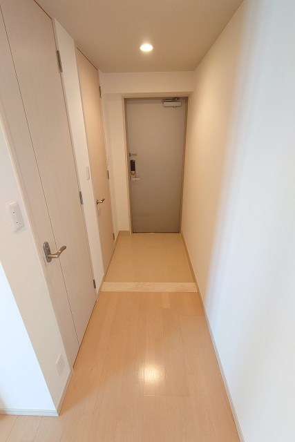 パシフィックロイヤルコートみなとみらいアーバンタワー 玄関