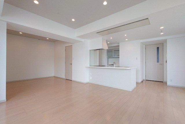 パシフィックロイヤルコートみなとみらいアーバンタワー リビング