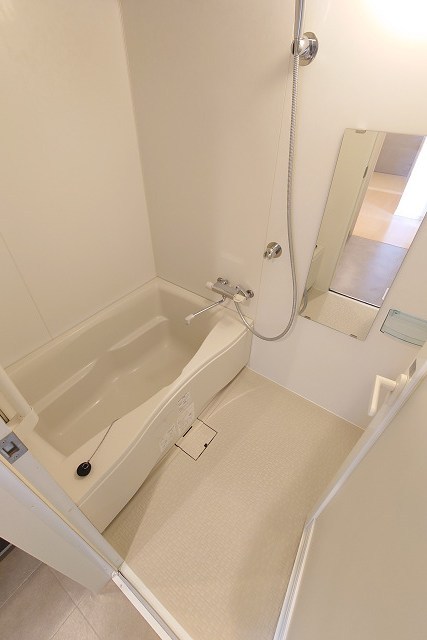 パシフィックロイヤルコートみなとみらいアーバンタワー 風呂画像