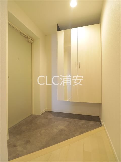 クレアガーデン 玄関