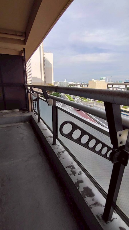 TLRレジデンス磯子駅前 ベランダ