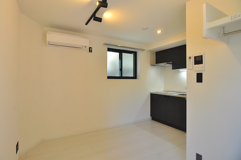 レピュア磯子駅前レジデンス リビング