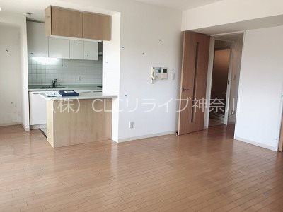 シエールグラン洋光台南公園 リビング