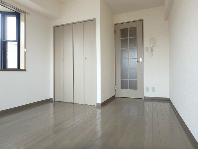 アルカサル堀江 リビング