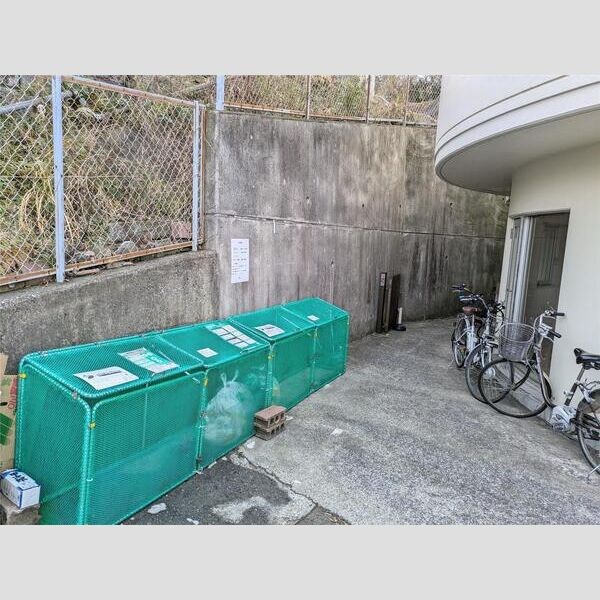 神奈川県横浜市金沢区六浦東３丁目 その他共有部分