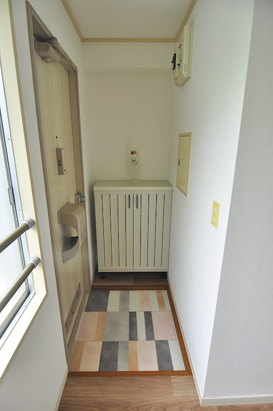 ガーデンヒル 玄関