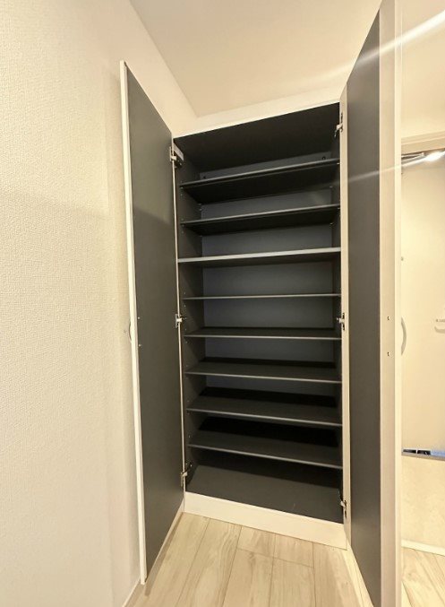 ヴィラ磯子 玄関