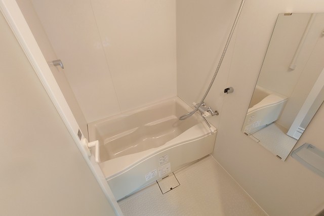 パシフィックロイヤルコートみなとみらいアーバンタワー 風呂画像