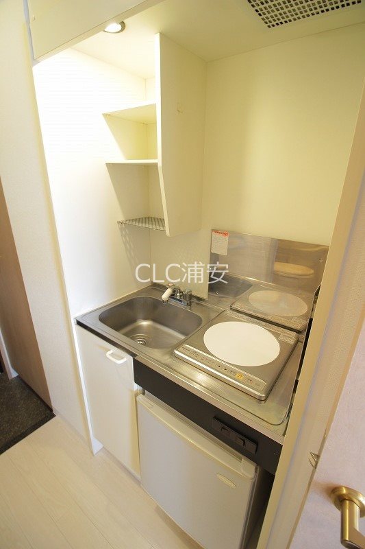 SOCIETY　SEASONS キッチン