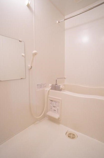 ツインキューブB 風呂画像