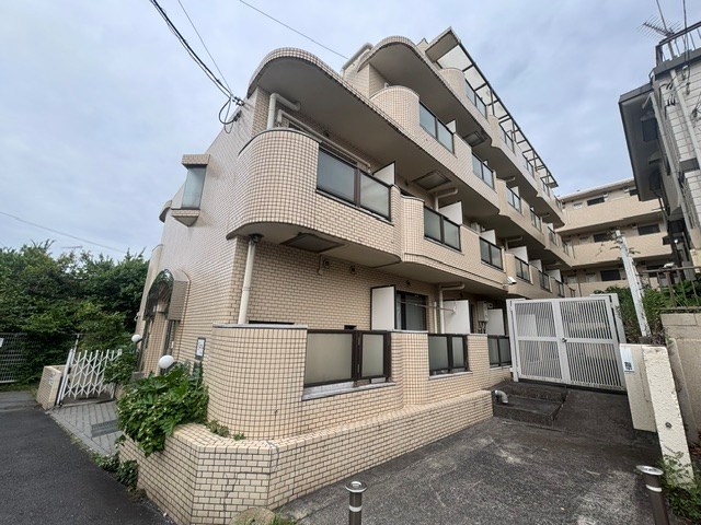 日神パレス杉田B棟 306号室 外観