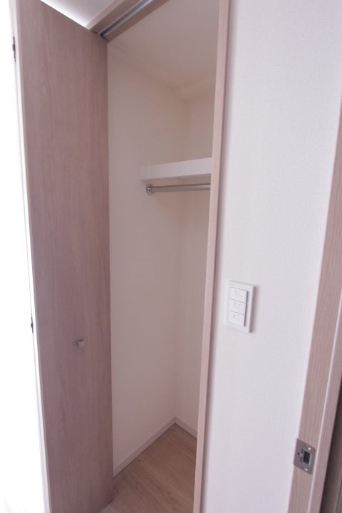 千葉県船橋市東中山２丁目 収納