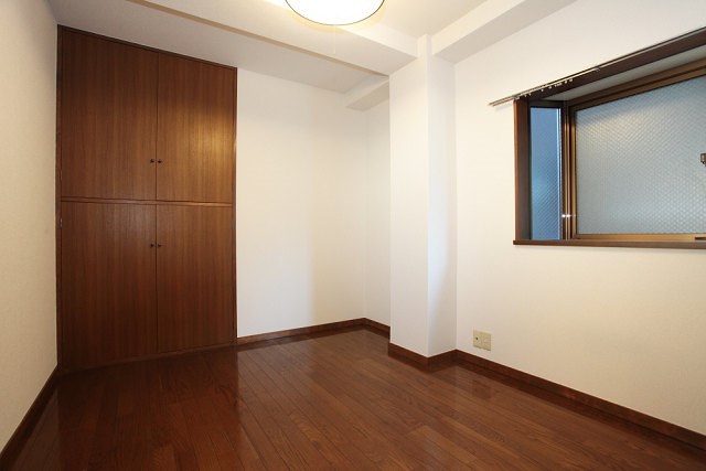 メゾン桜井 ベッドルーム