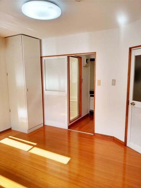 パレス新川崎 リビング