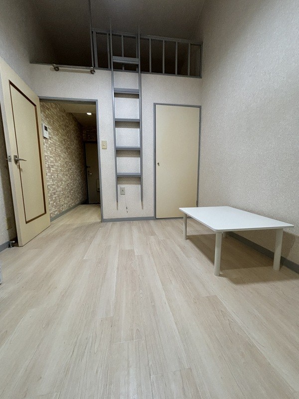 ベッドルーム