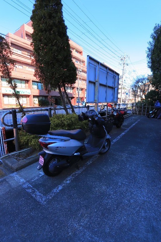 その他8