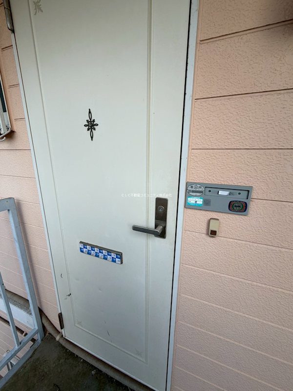神奈川県逗子市沼間２丁目 エントランス