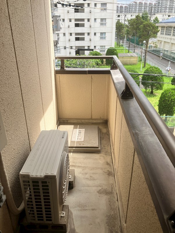 睦月ビル ベランダ