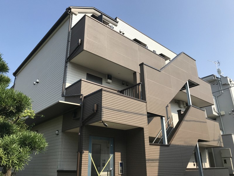 横浜杉田SDN 外観