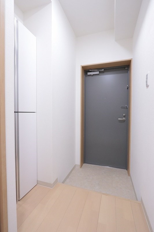 千葉県船橋市海神町南１丁目 玄関