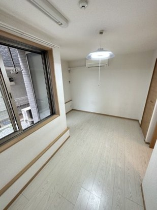 ベイルーム六浦B棟 リビング