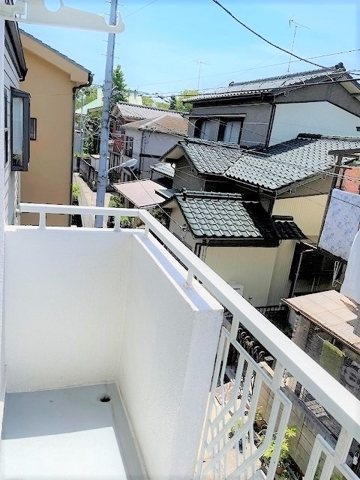 ローズアパートQ52 ベランダ