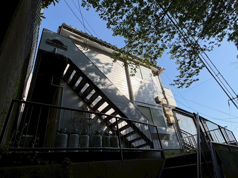 スターゲイツ弘明寺　2号棟 エントランス