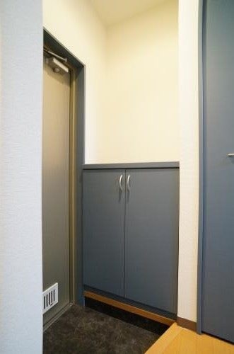 神奈川県横須賀市田浦町３丁目 玄関