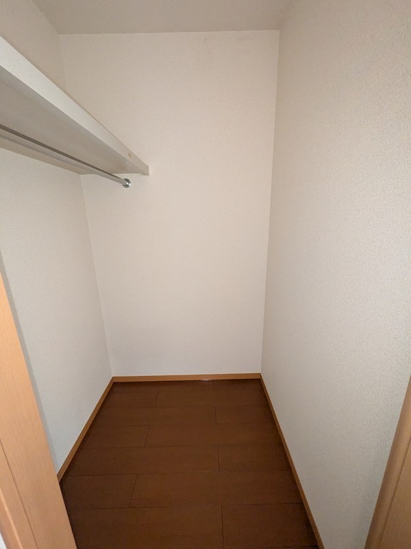 神奈川県川崎市川崎区昭和２丁目 収納