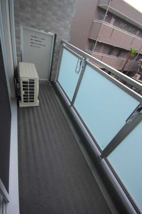 千葉県船橋市西船４丁目 ベランダ