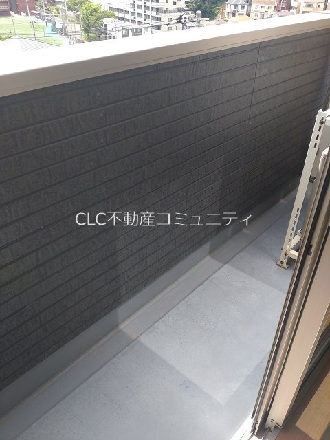 ルストーレ能見台 ベランダ